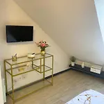 アパート Reve Dore Equipe, Wifi, Unique ルルド