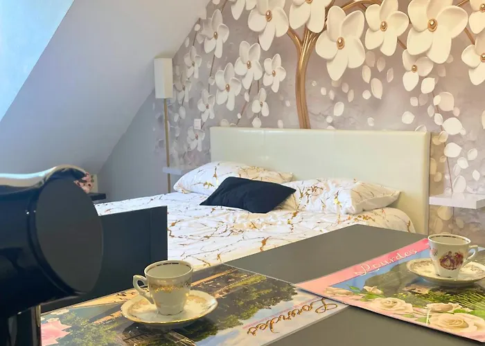 Reve Dore Equipe, Wifi, Unique Apartment